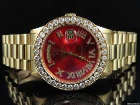 “Red Red Fake Watches” UK-Are Waiting For Your Intimate Contact