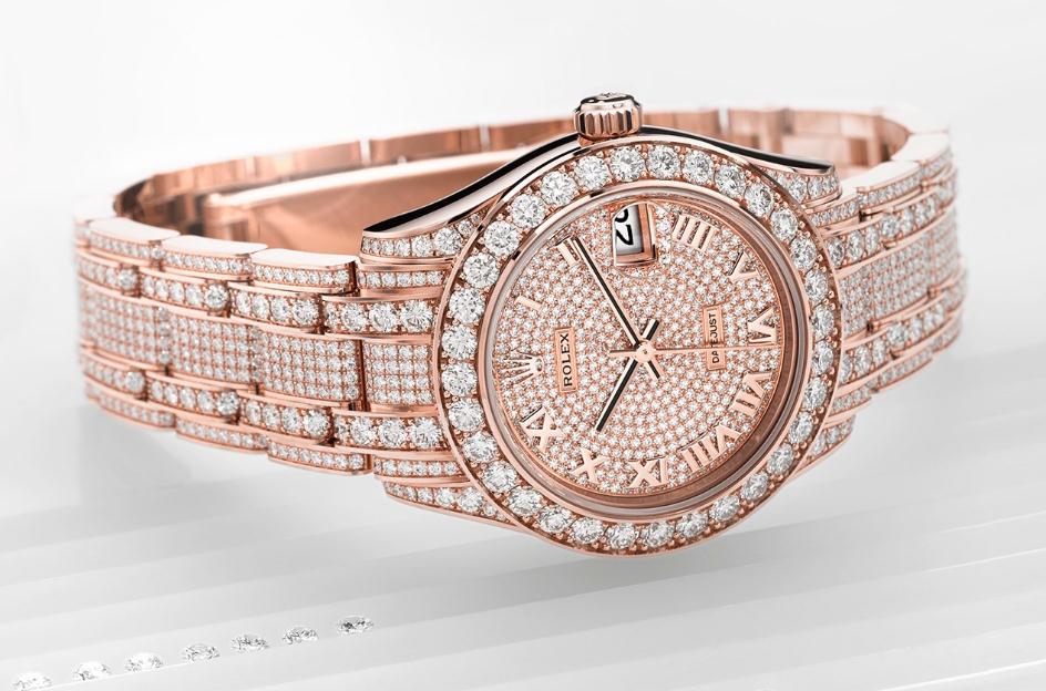 Luxurious Watches Fake Rolex Pearlmaster UK Catch Your Eyes