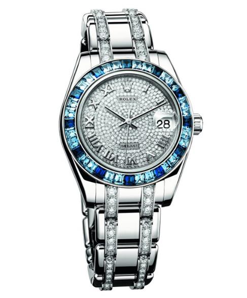 The 18ct white gold fake watches are designed for females.